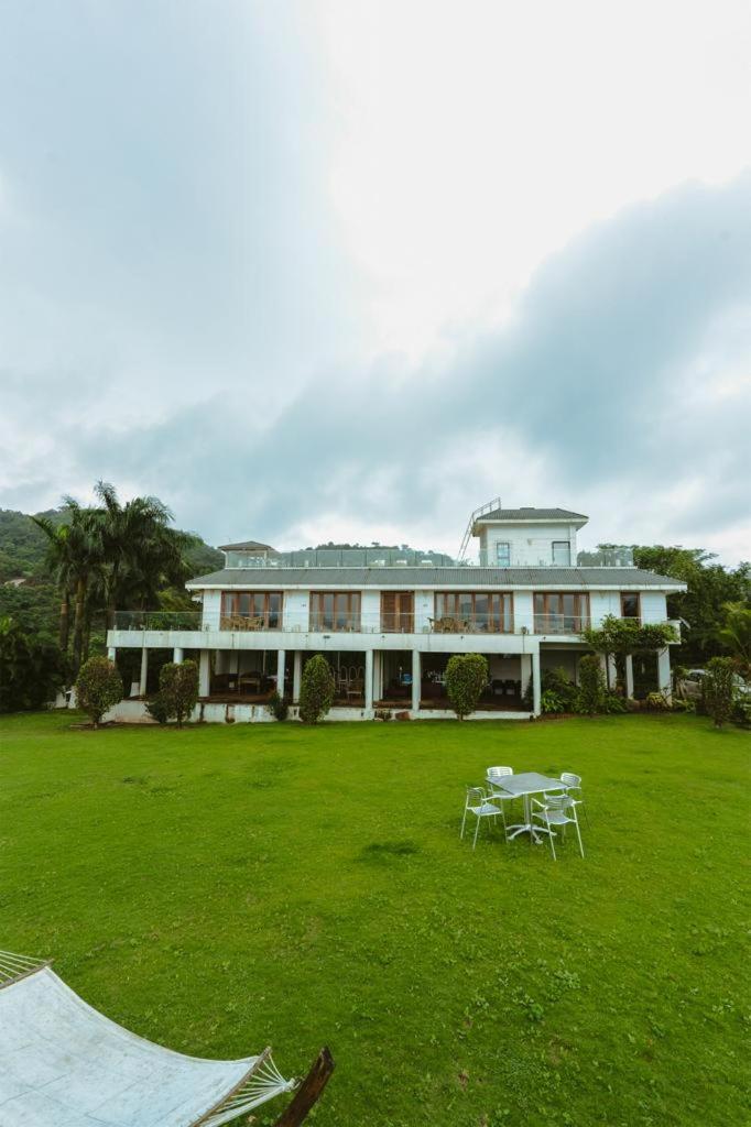 Pawna By Hangout Villas Lonavala Exterior photo